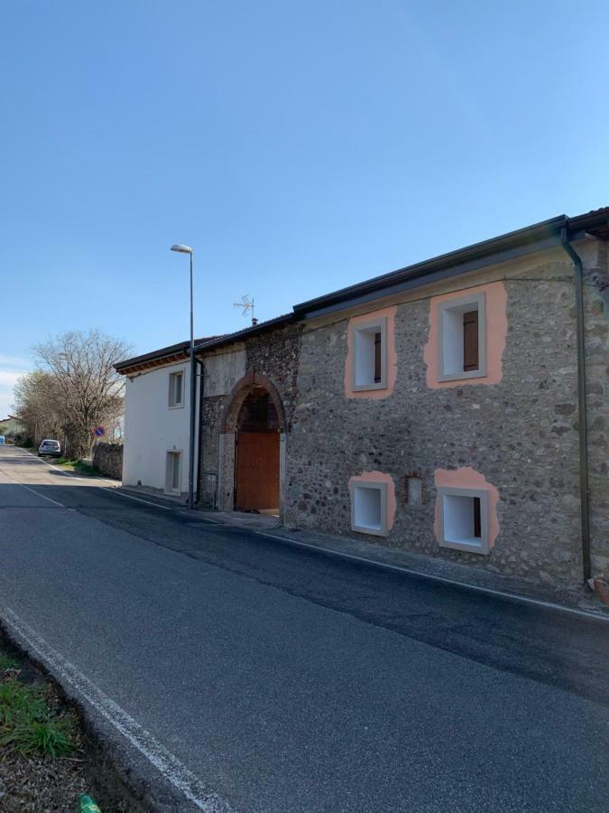 Rustico Di Charme - Le Colline Di Bardolino Villa Bagian luar foto